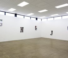 Tobias Kaspar, G, J, O, I, G, N, G, courtesy of the artist and Silberkuppe, Berlin, photo by Sam Hartnett