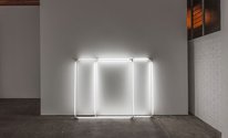 Jonathan Jones, untitled (square), 2013, powder-coated steel, fluorescent tubes and fittings, electric cable, 1570 x 1570 mm x 75 mm