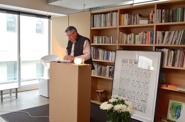 Wystan Curnow reading from The Art Hotel: as a Scene of Reading, at split/fountain as part of Untitled (set up). Photo courtesy of split/fountain and Asumi Mizuo.