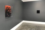 Jan Albers, OrangedawnpOwder, 2018, spray paint on polystyrene and wood in acrylic box; Gunter Umberg, Ohne titel, 2010, pigment, dammar on wood