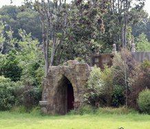 As seen in Stowe and Wörlitz: artificial ruins. (Hamilton Gardens, Picturesque Garden, chief planner, director: Peter Sergel). Photo: the author.