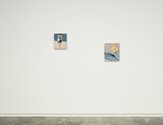 Gideon Rubin: White Tote, 2020, oil on linen, 30.5 x 25.5 cm; Untitled, 2020, oil on canvas, 33.5 x 30.5 cm
