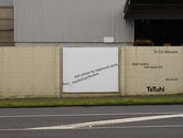 Ardit Hoxha, lost dream[s], Te Tuhi billboard installation on Reeves Rd. Detail. Photo: Sam Hartnett