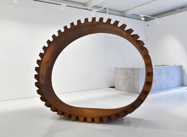 David McCracken, Pursuit--On the Road to the Sea House, 2024, corten steel, 2720 x 3170 x 1100 mm. Photo: Guy Quartermain